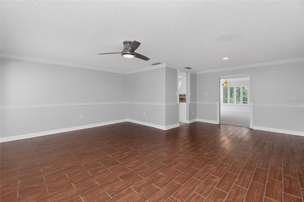 14494 LILLIAN CIRCLE photo 10