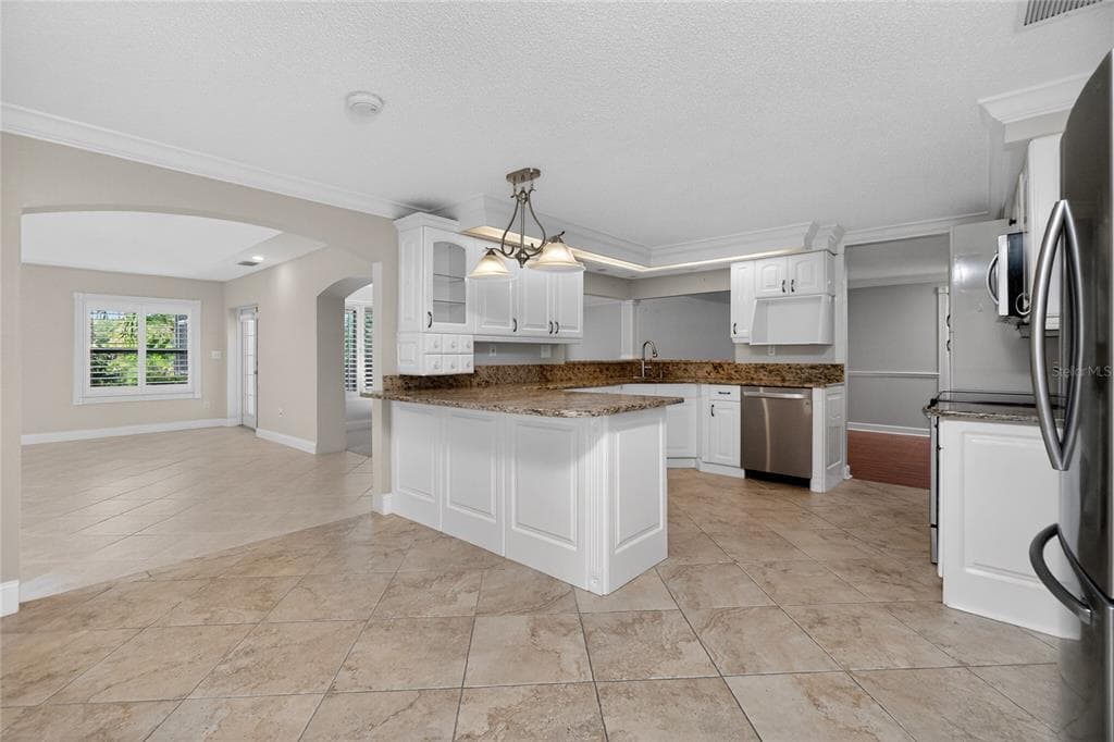 14494 LILLIAN CIRCLE photo 21
