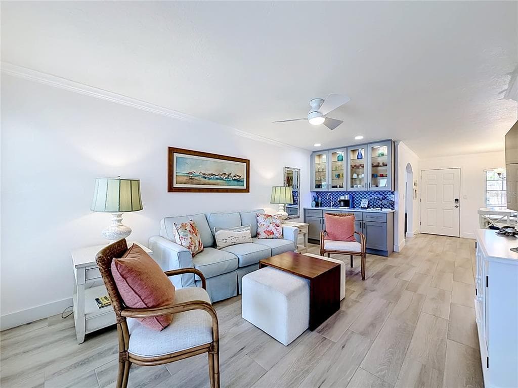 19417 GULF BOULEVARD A-113 photo 16