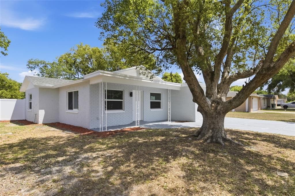 3042 BAHIA AVENUE photo 2
