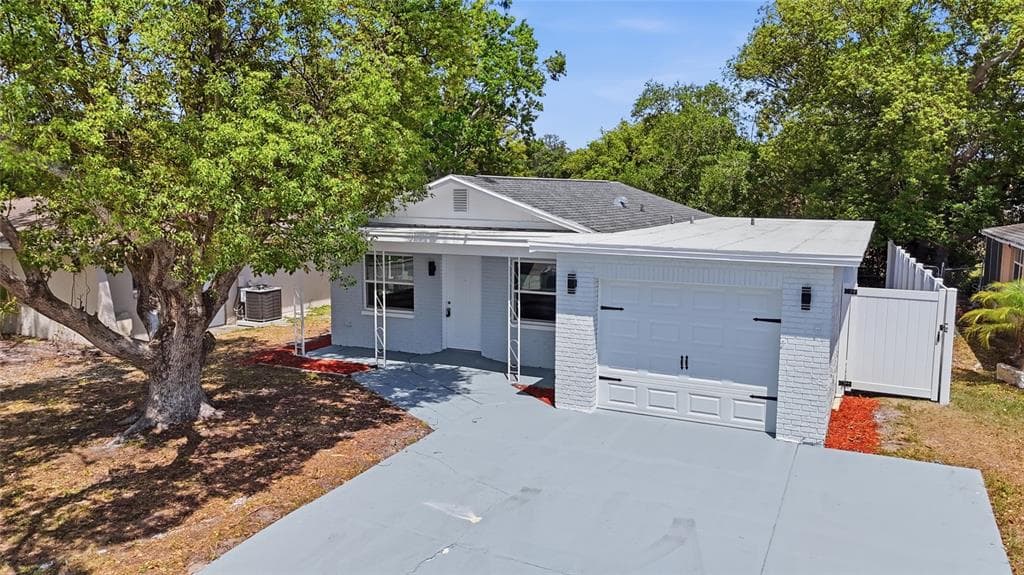 3042 BAHIA AVENUE photo 1