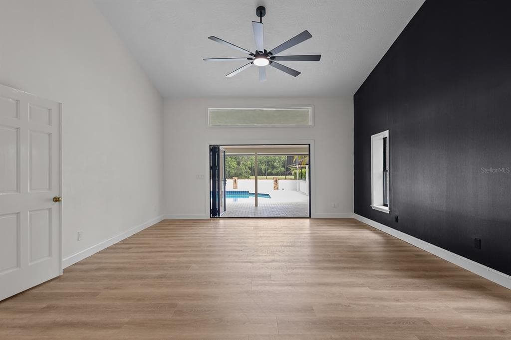 2901 ST ANDREWS BOULEVARD photo 19
