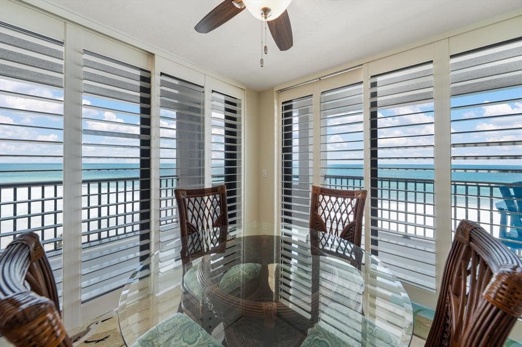 1660 GULF BOULEVARD 403 photo 1