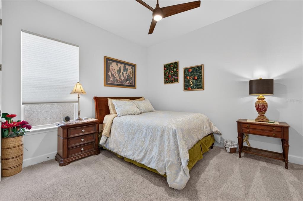 125 MOSAIC BOULEVARD photo 21