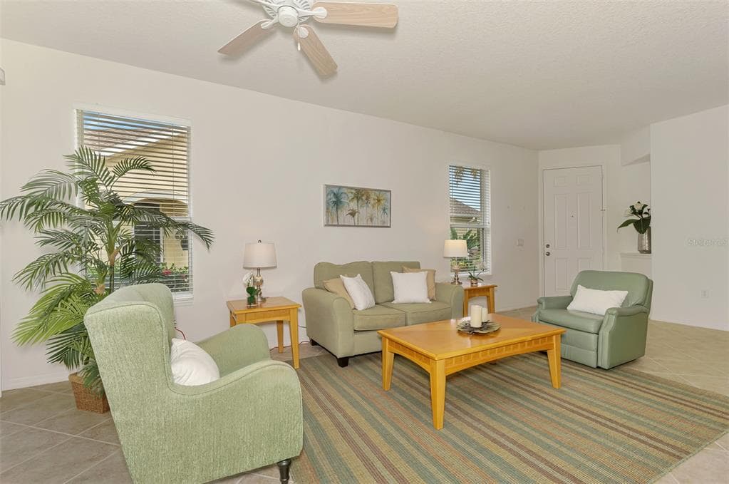 9367 CARNABY DRIVE photo 13