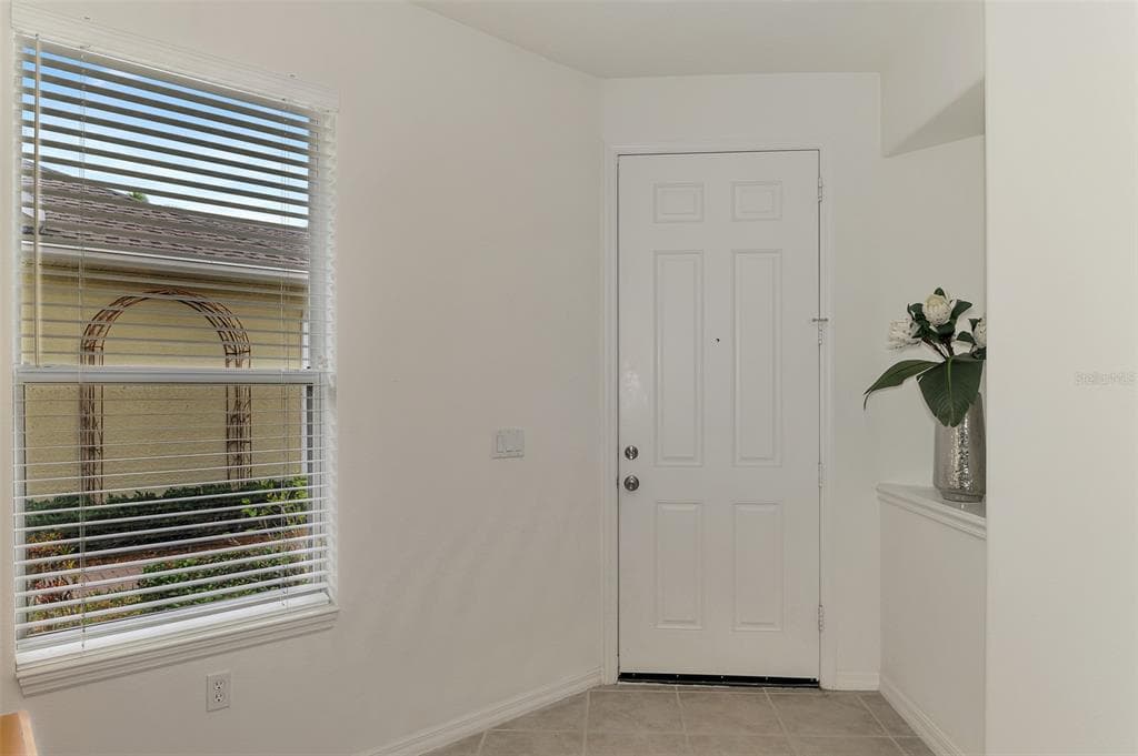 9367 CARNABY DRIVE photo 12