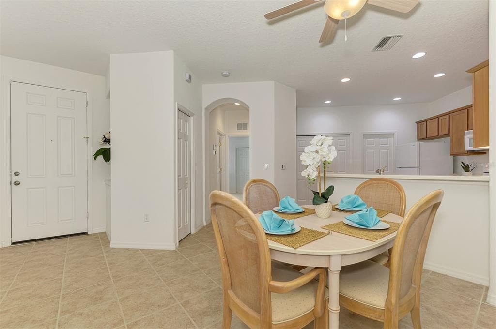 9367 CARNABY DRIVE photo 21