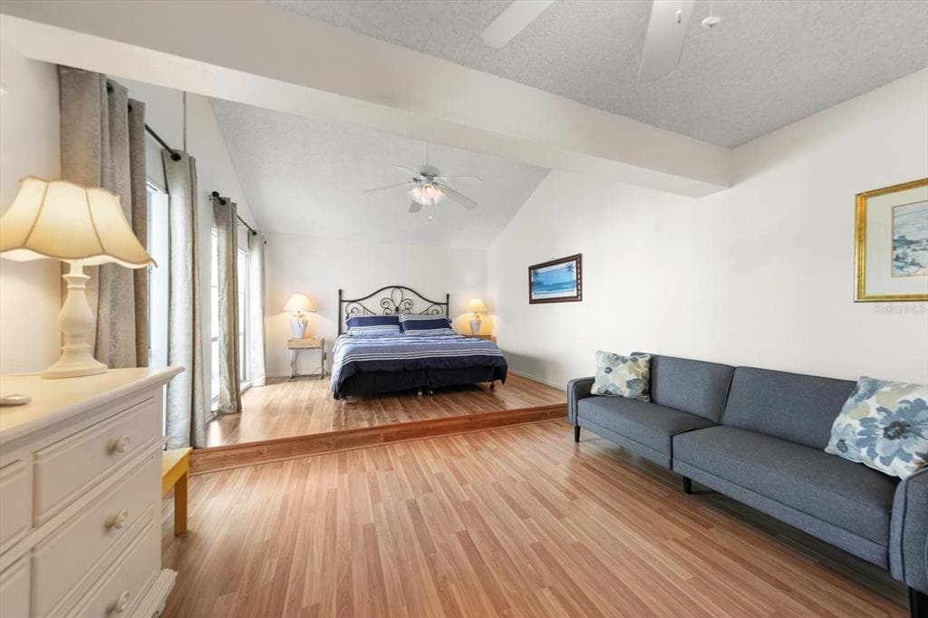 179 MEDALLION BOULEVARD H photo 18