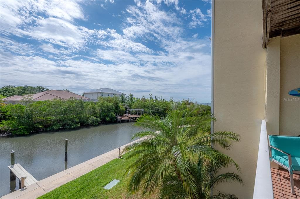 119 BRENT CIRCLE photo 17