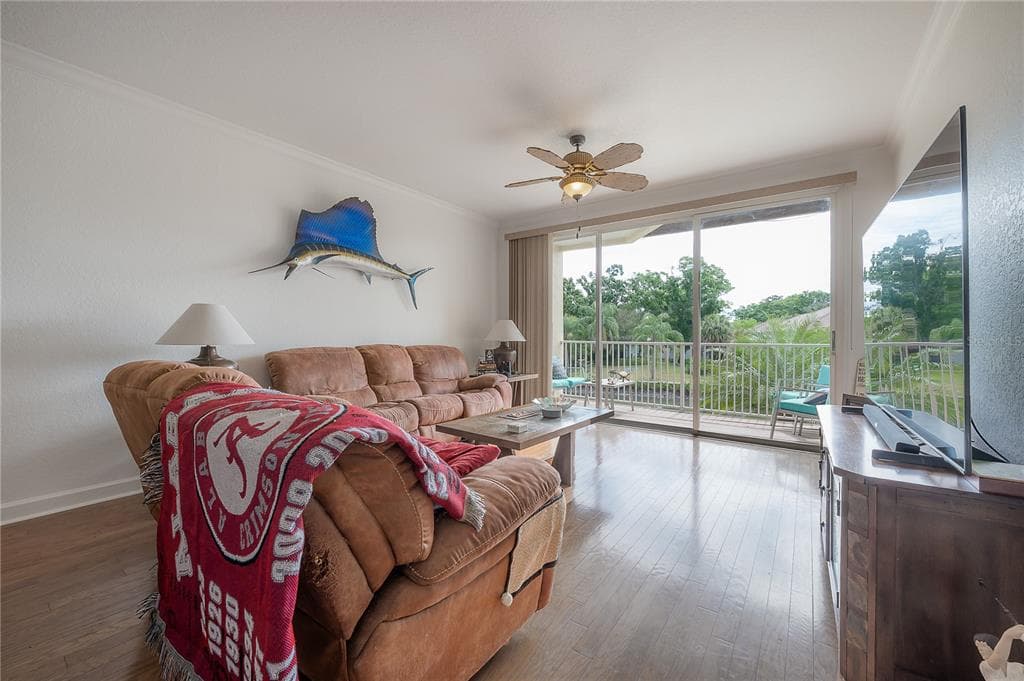 119 BRENT CIRCLE photo 14
