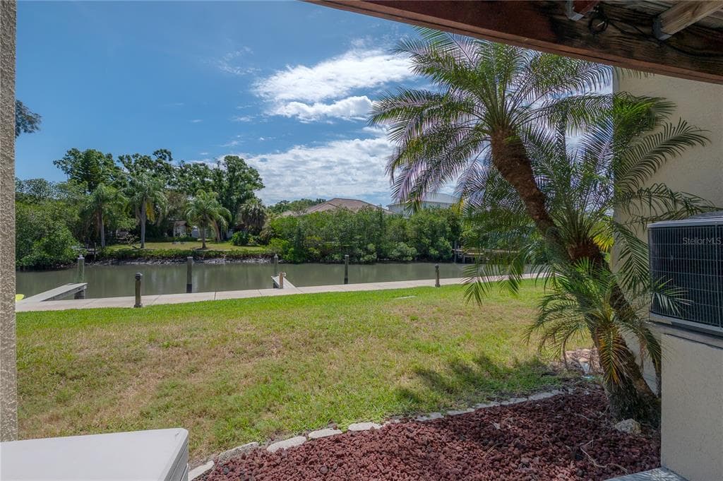 119 BRENT CIRCLE photo 11