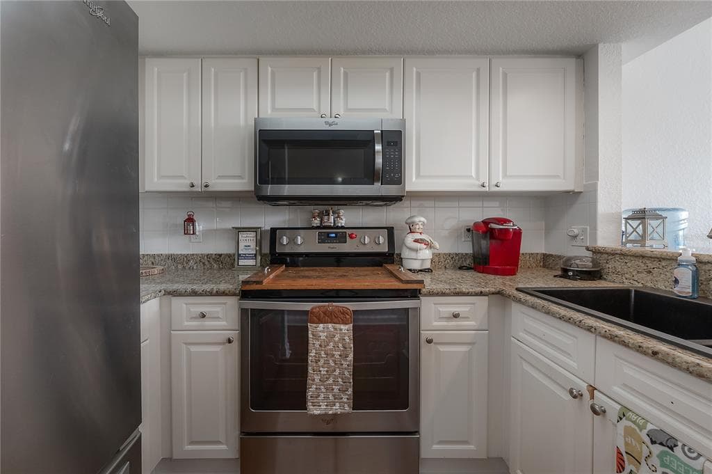 119 BRENT CIRCLE photo 25