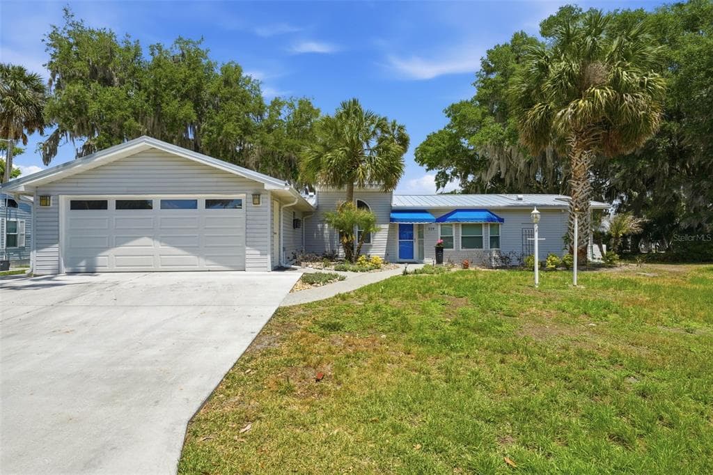 119 LAKE SHORE CIRCLE 2