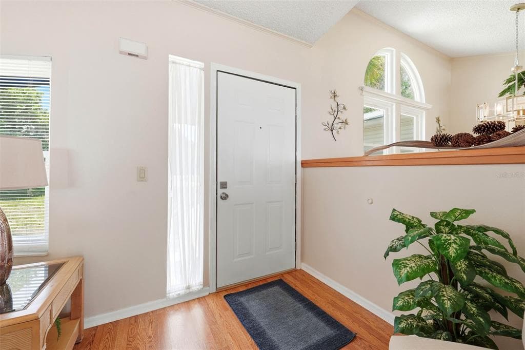 119 LAKE SHORE CIRCLE photo 10