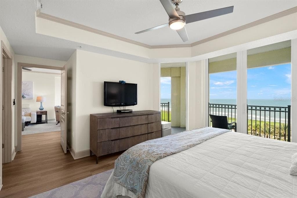 200 OCEAN CREST DRIVE 713 photo 22