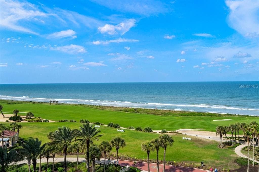 200 OCEAN CREST DRIVE 713 photo 3