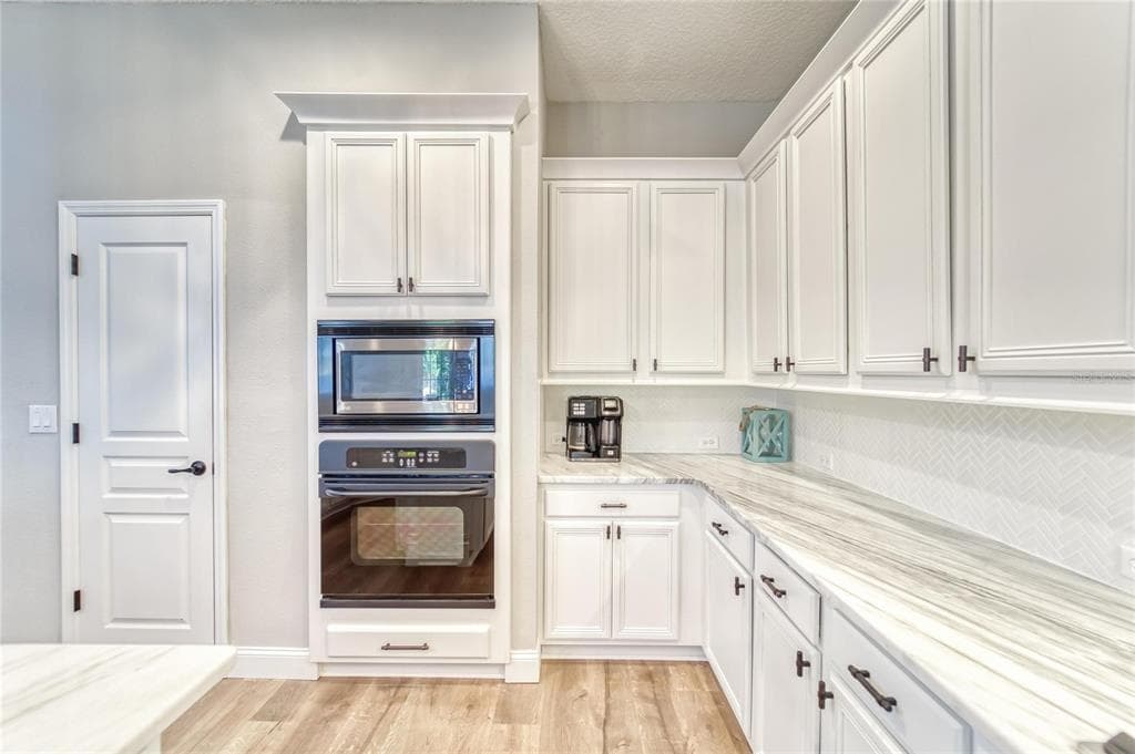 5225 BRIGHTON SHORE DRIVE photo 12