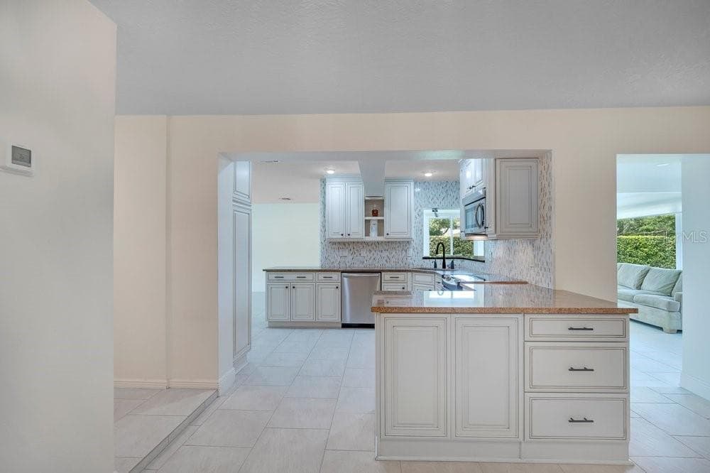 3108 TROY DRIVE photo 12