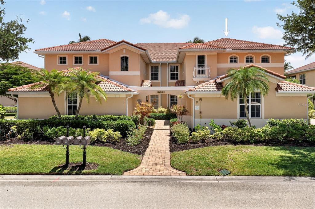 3336 SUNSET KEY CIRCLE D photo 1