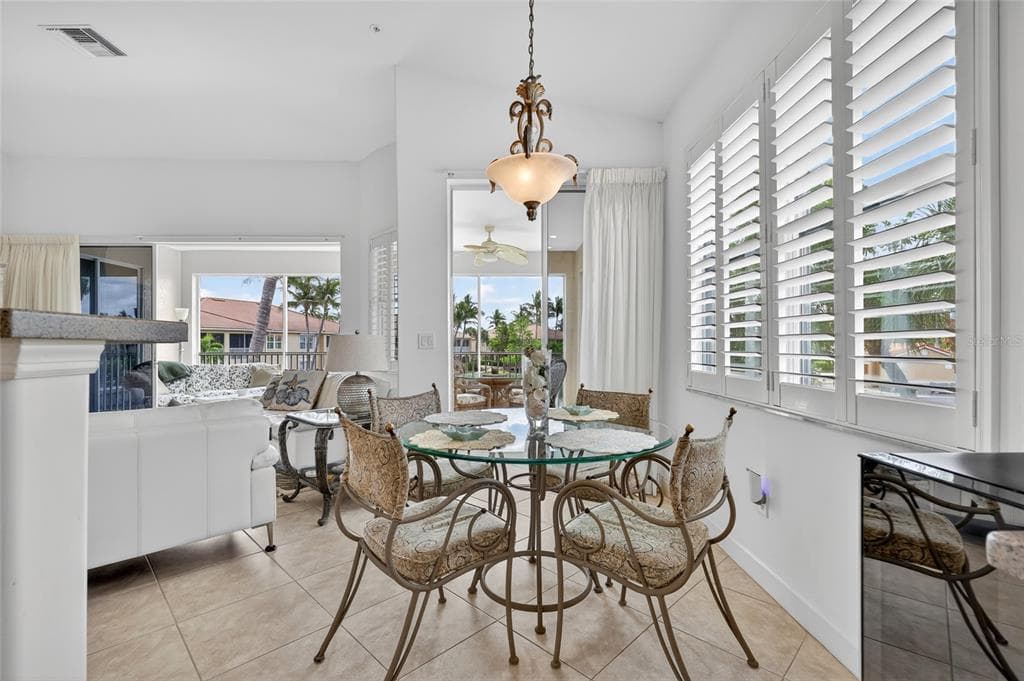 3336 SUNSET KEY CIRCLE D photo 20