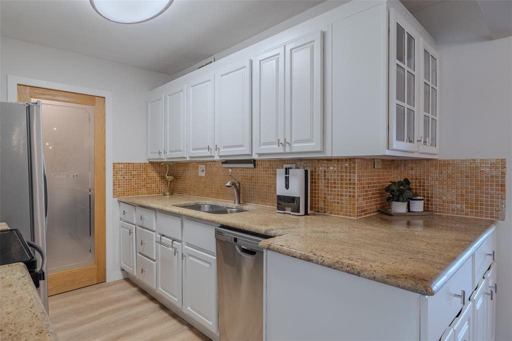 10355 PARADISE BOULEVARD 511 photo 7