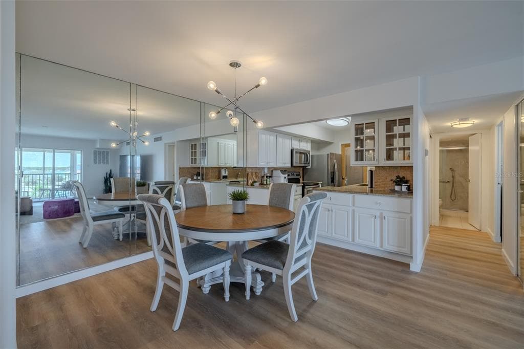 10355 PARADISE BOULEVARD 511 photo 14