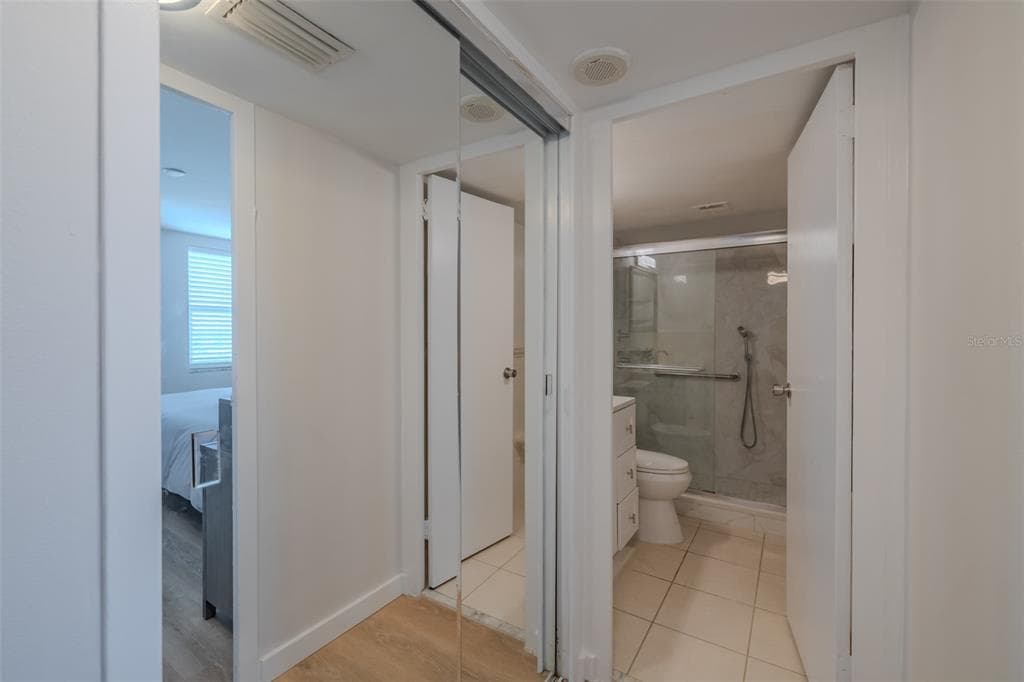 10355 PARADISE BOULEVARD 511 photo 25