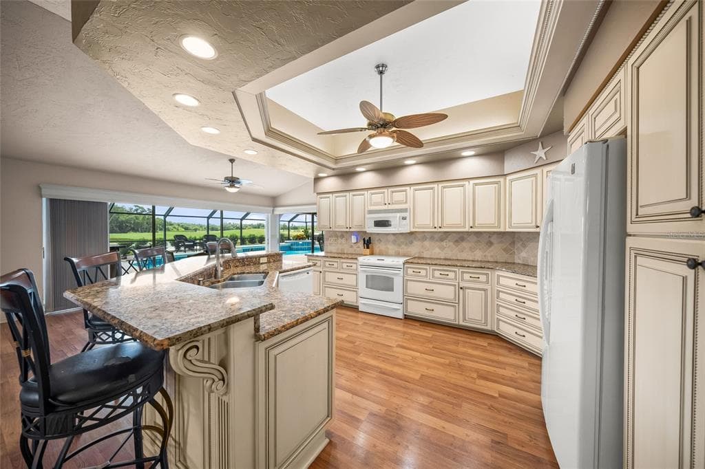8838 WILD DUNES DRIVE photo 15