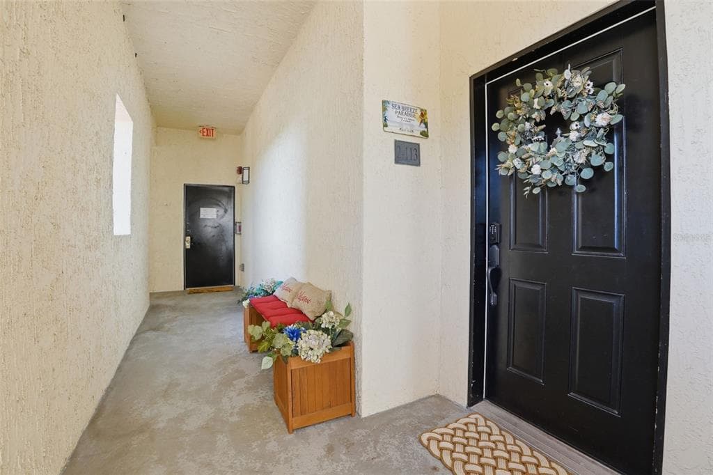200 BELLA HARBOR COURT 113 photo 2