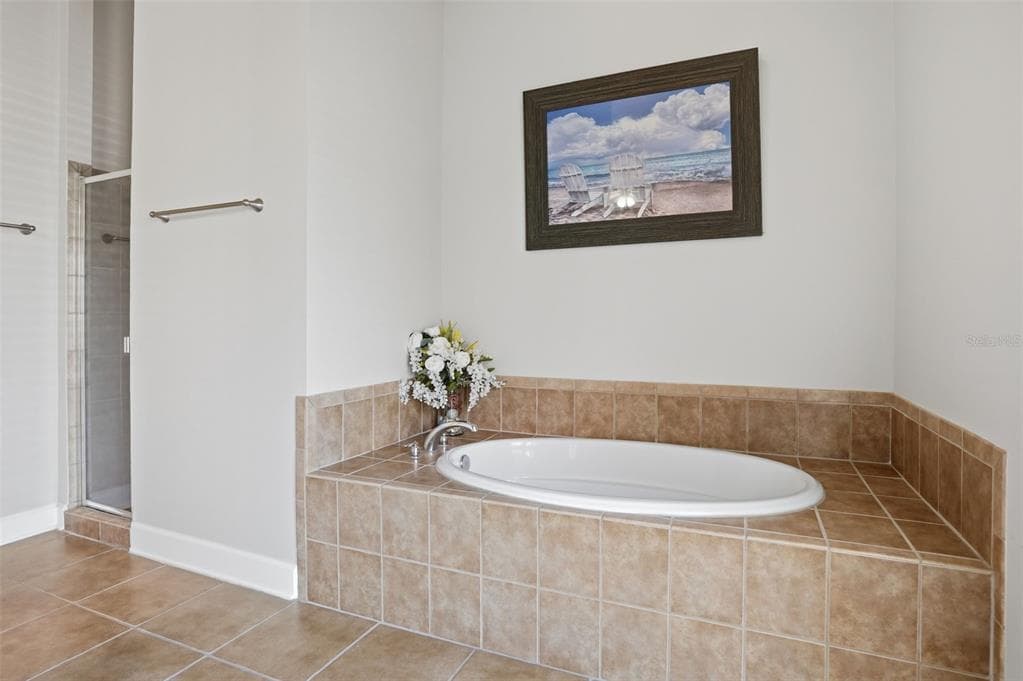 200 BELLA HARBOR COURT 113 photo 17
