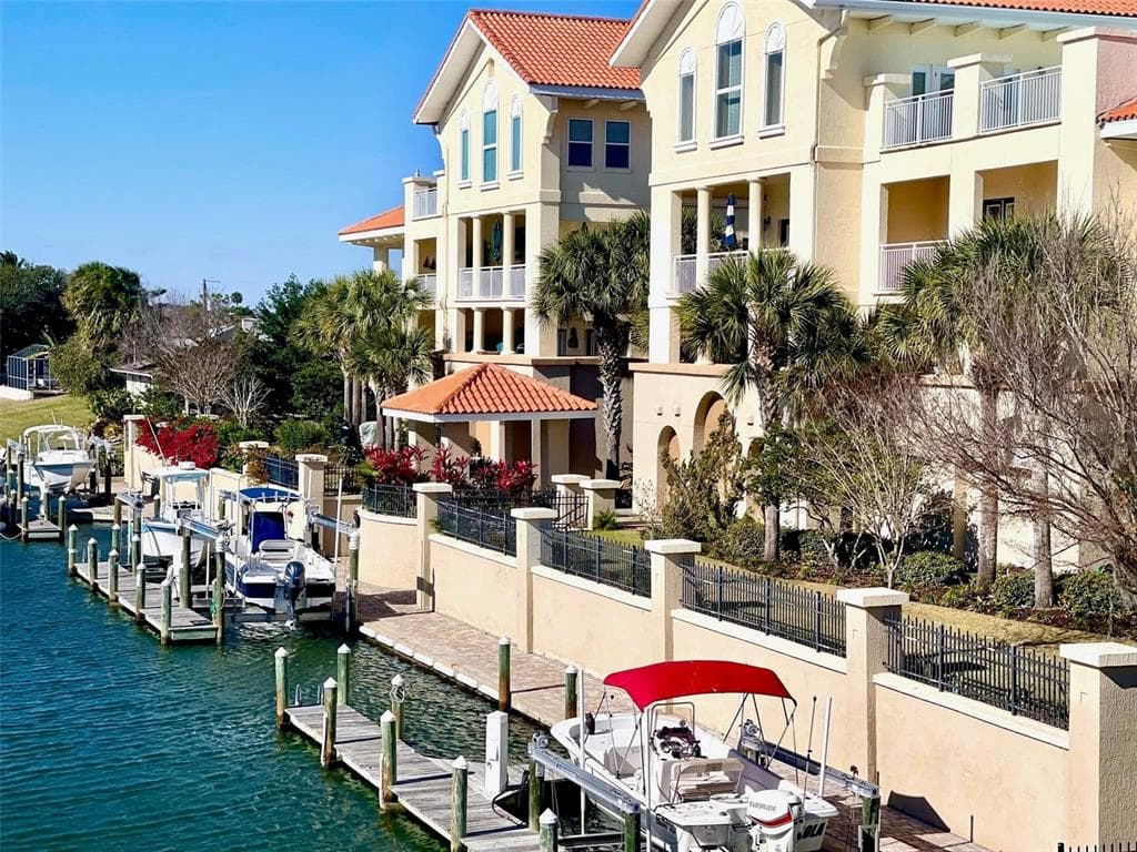 200 BELLA HARBOR COURT 113 photo 1
