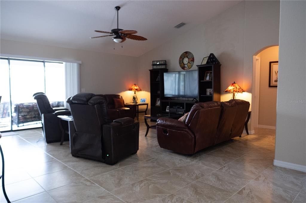 15648 MELPORT CIRCLE photo 12