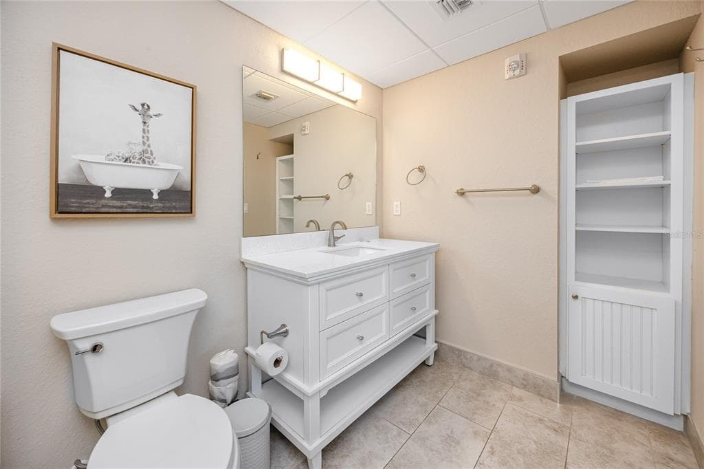 399 2ND STREET 718 photo 15