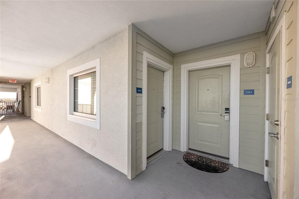 399 2ND STREET 718 photo 8