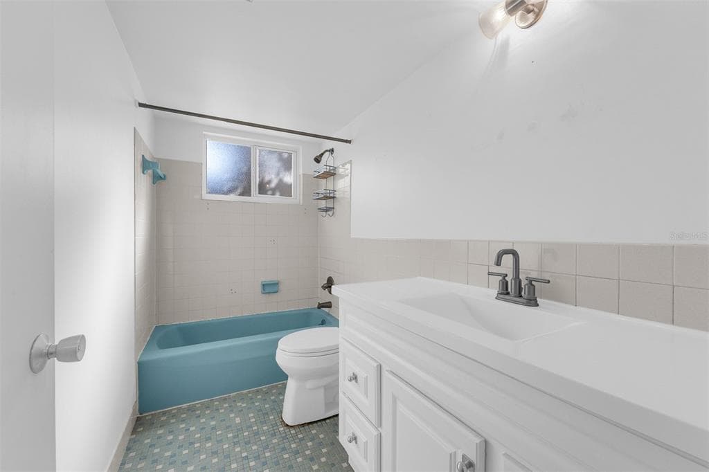 1140 S ORLANDO AVENUE E2 photo 15
