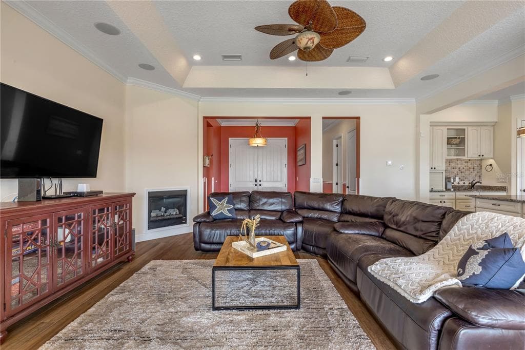 2185 TURNBULL BAY ROAD photo 12