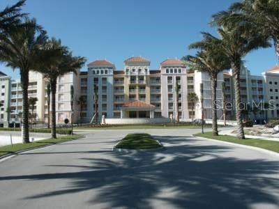 102 YACHT HARBOR DRIVE 161 photo 1