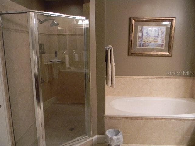 102 YACHT HARBOR DRIVE 161 photo 8