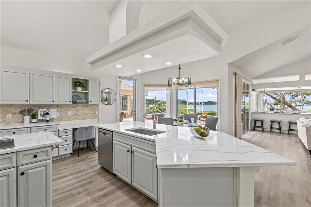 948 RIVERSIDE RIDGE ROAD photo 12