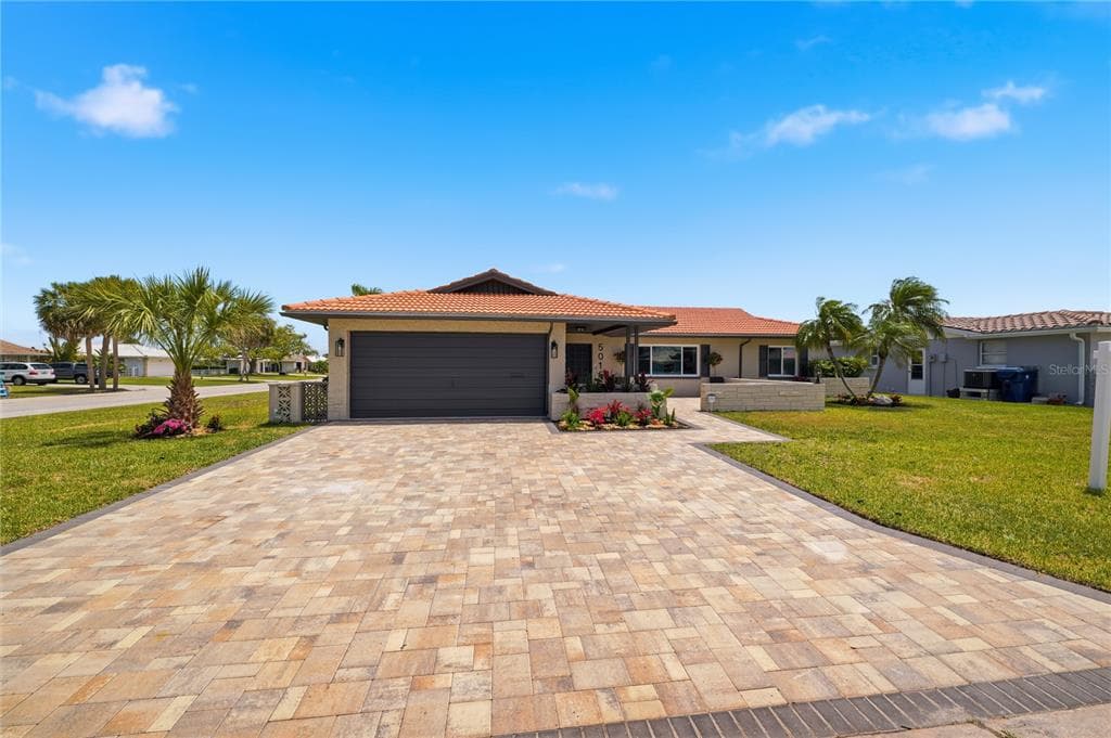 5016 DORY DRIVE photo 3