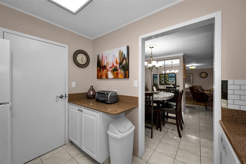 2700 BAYSHORE BOULEVARD 2205 photo 17