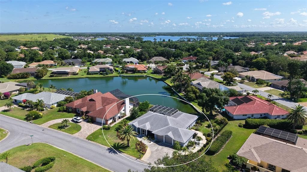 6988 COUNTRY LAKES CIRCLE photo 4