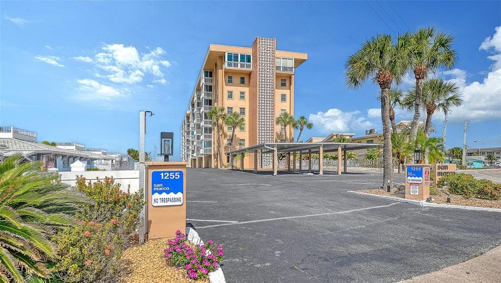 1255 TARPON CENTER DRIVE 406 photo 5