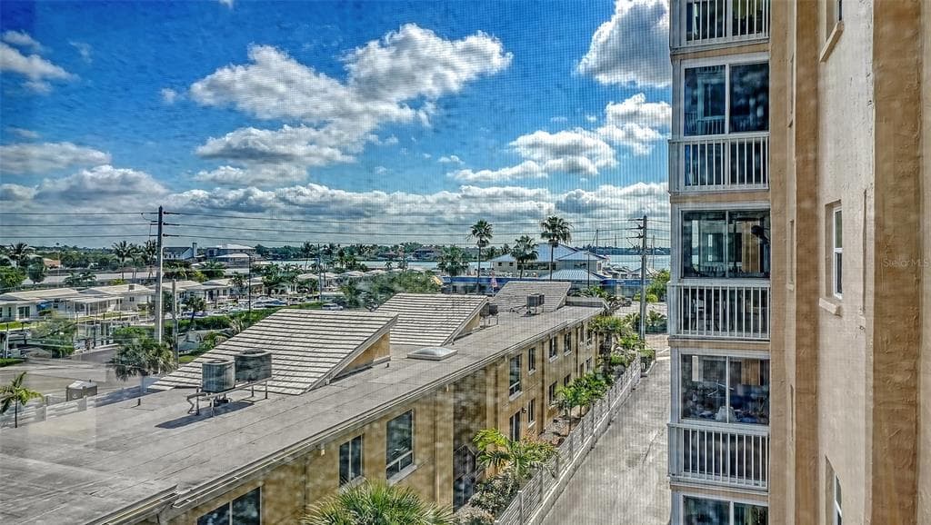1255 TARPON CENTER DRIVE 406 photo 18