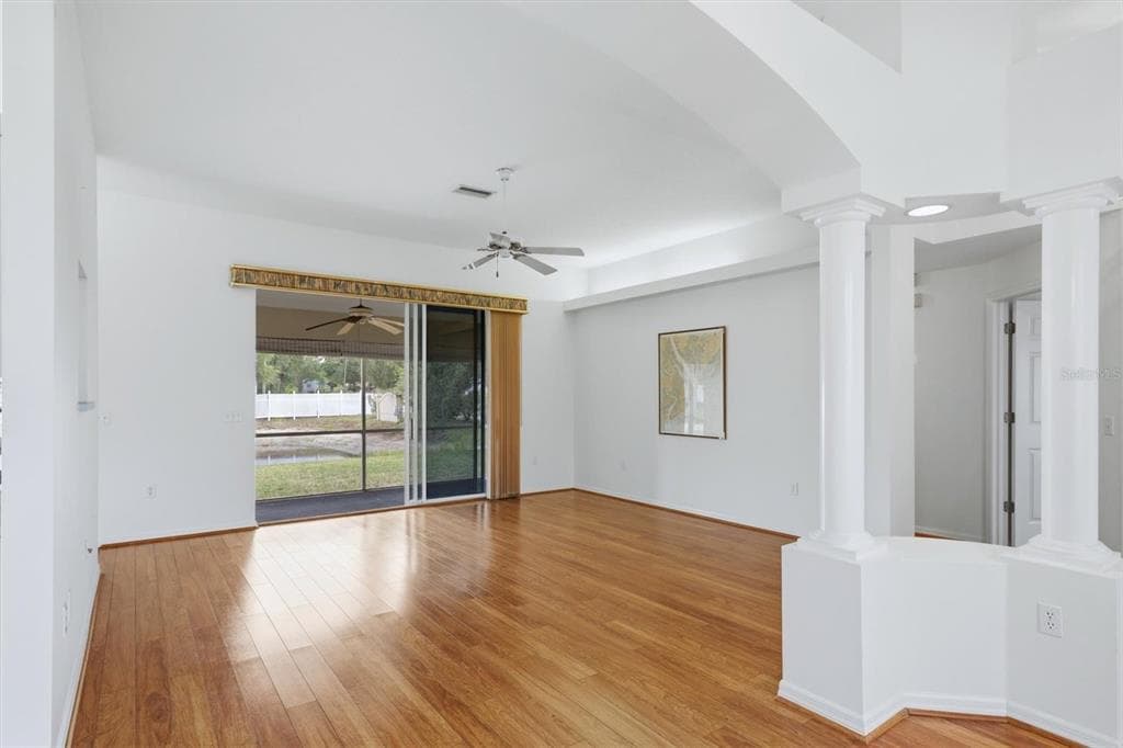 2404 50TH DRIVE E photo 6