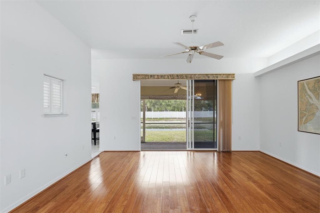 2404 50TH DRIVE E photo 11