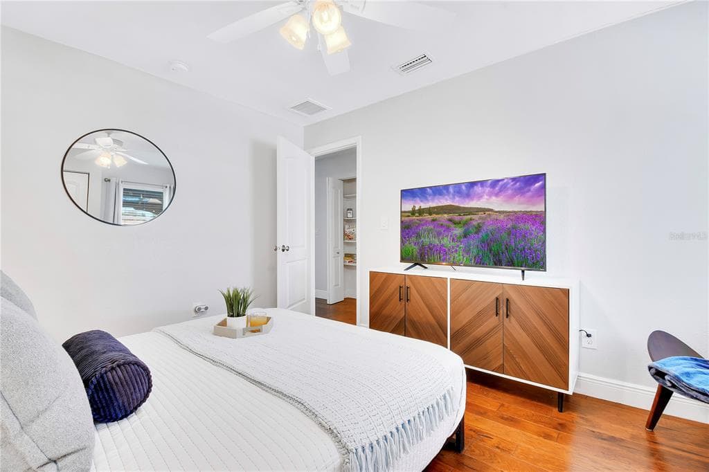 5730 IMPERIAL KEY photo 17