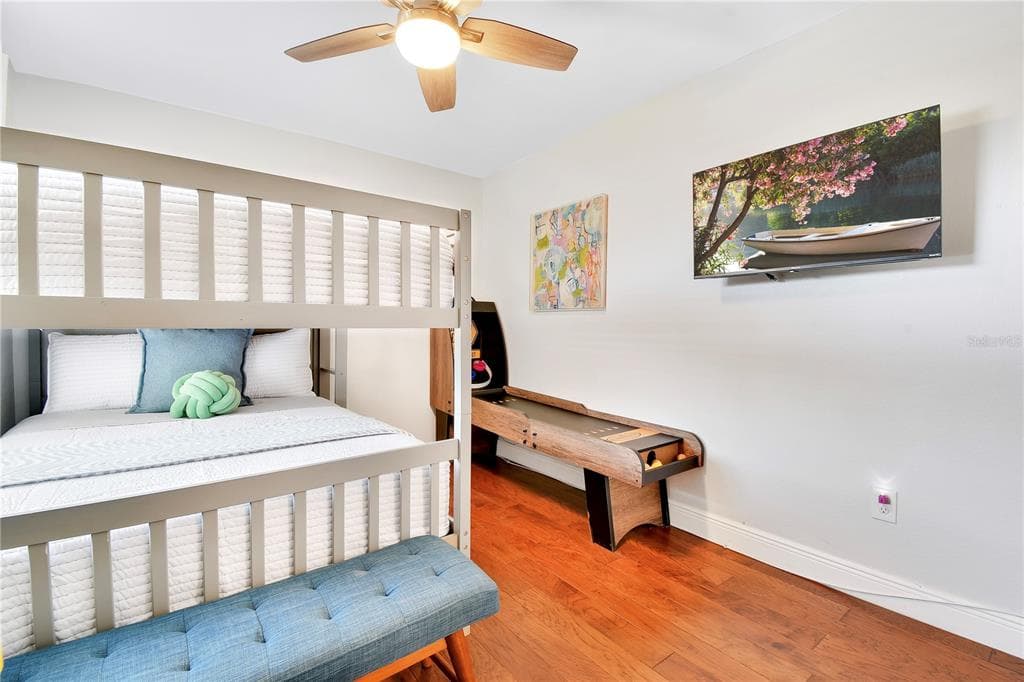 5730 IMPERIAL KEY photo 7