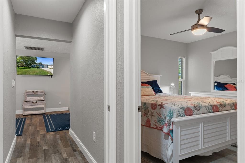 11430 W WATERWAY DRIVE photo 25