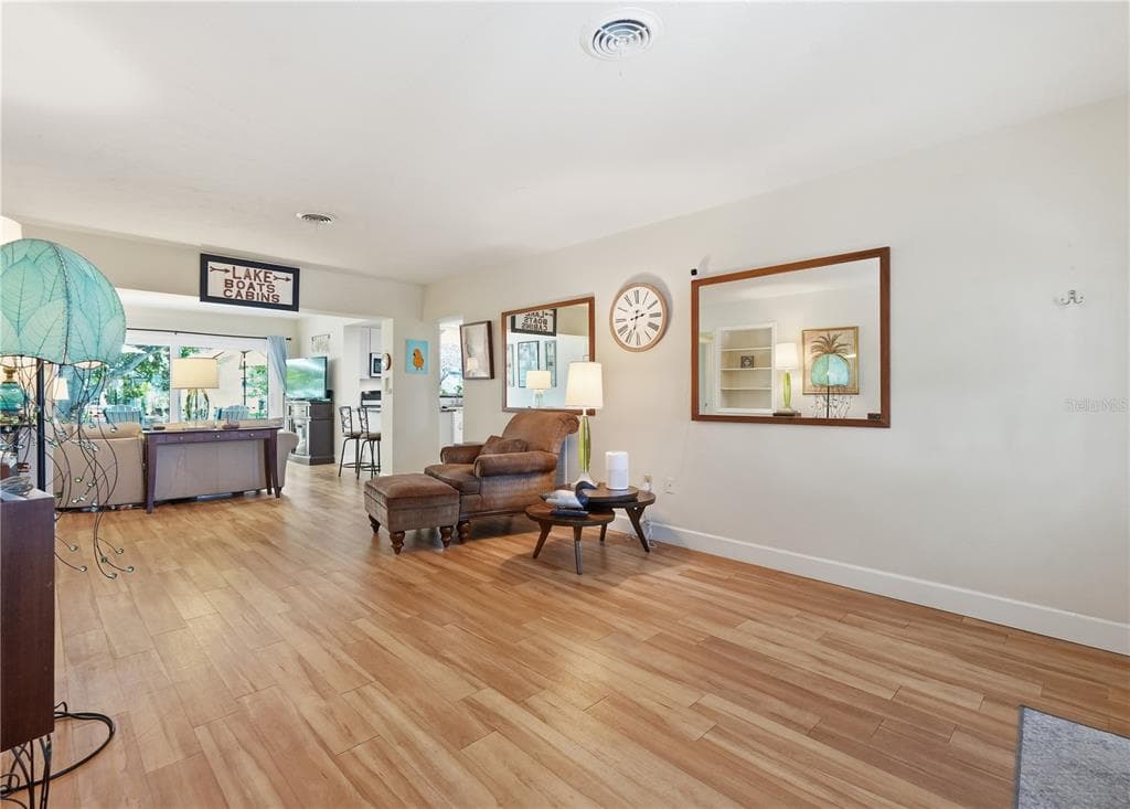 179 E CANAL DRIVE photo 6